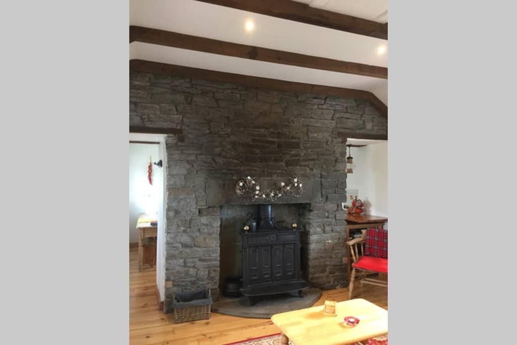 Red Stonecutters Cottage, Doolin Carrowauff Buitenkant foto