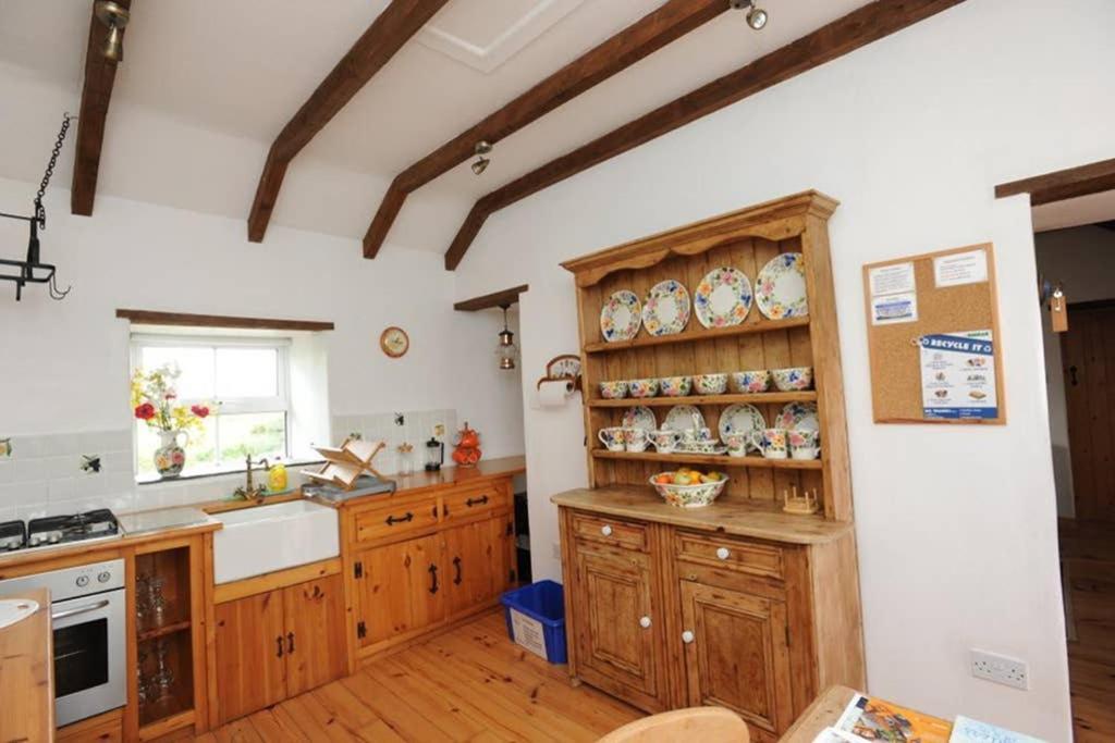 Red Stonecutters Cottage, Doolin Carrowauff Buitenkant foto